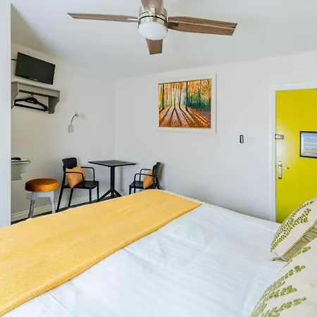 Dan Linehan'S B&B 4*