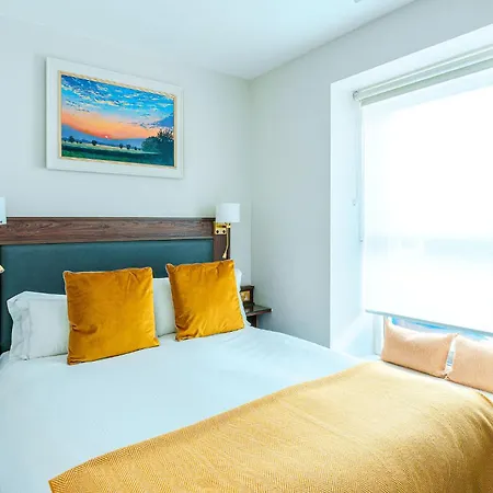 Dan Linehan's Bed & Breakfast